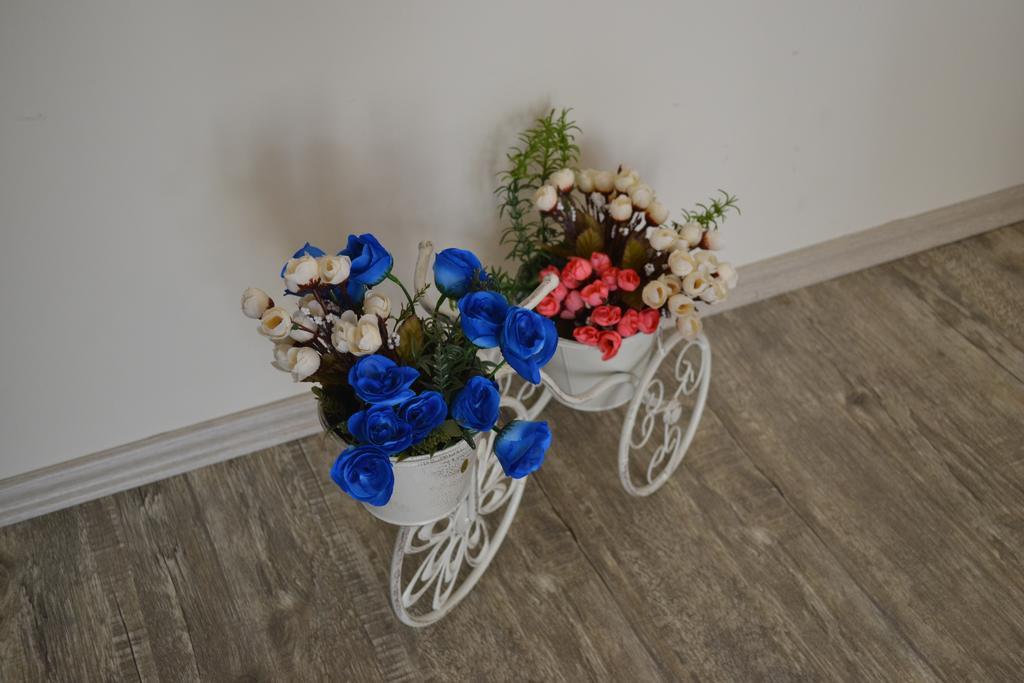 Family Apartment In Avlabari Tbilisi ภายนอก รูปภาพ