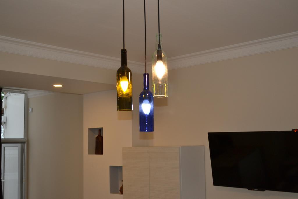 Family Apartment In Avlabari Tbilisi ภายนอก รูปภาพ