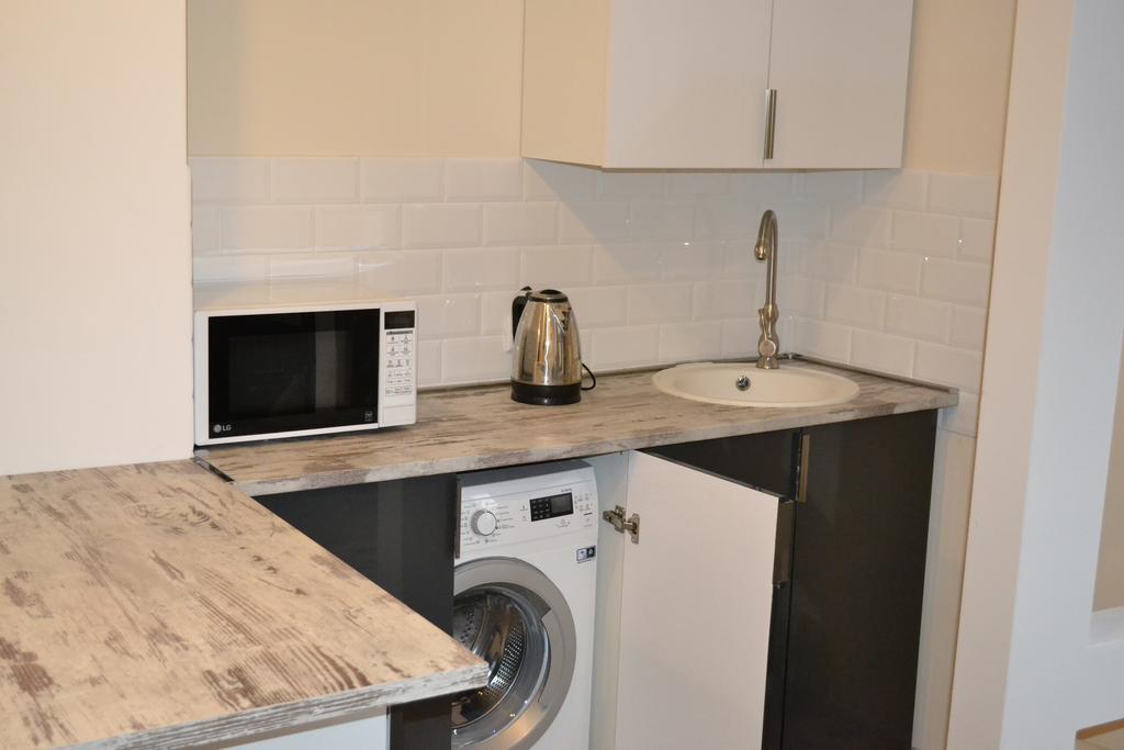 Family Apartment In Avlabari Tbilisi ภายนอก รูปภาพ